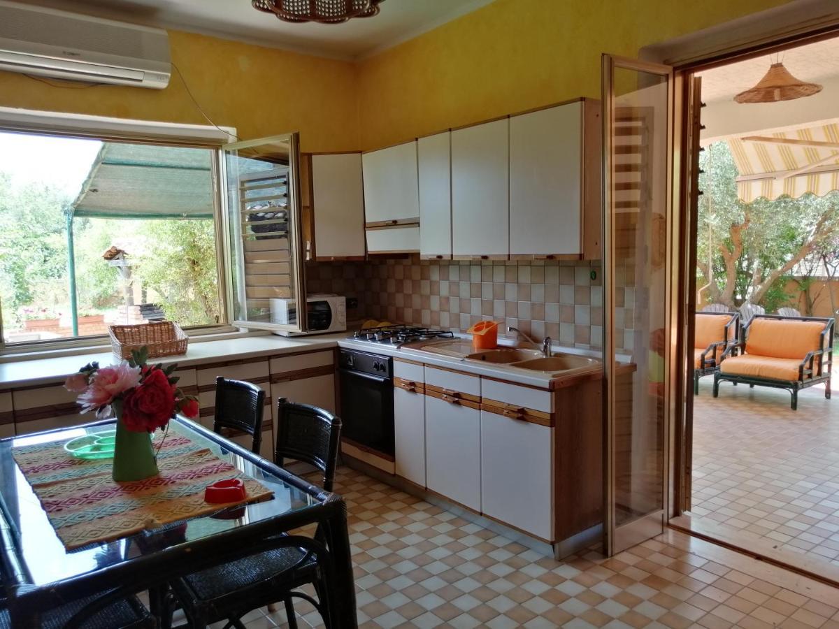 Villa Kampia Capo Vaticano Esterno foto