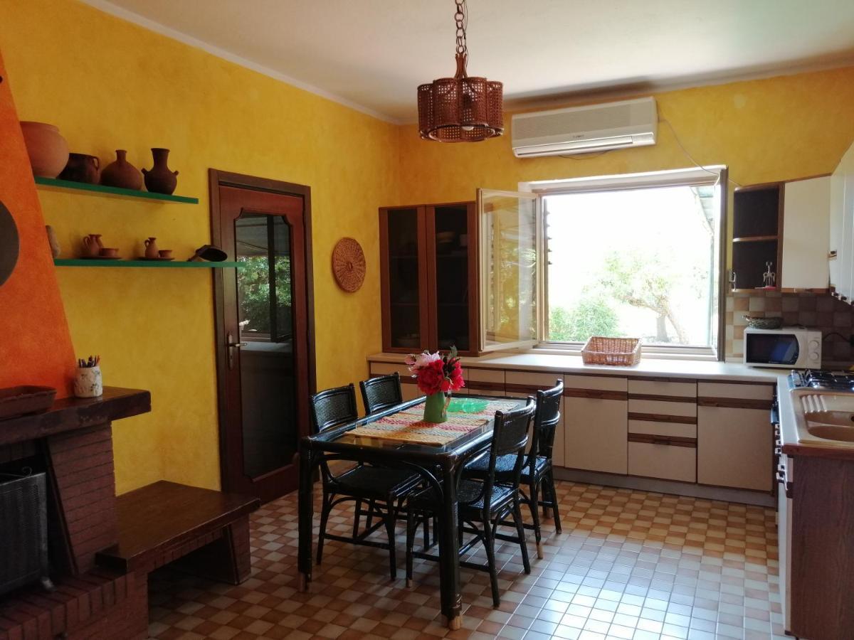 Villa Kampia Capo Vaticano Esterno foto
