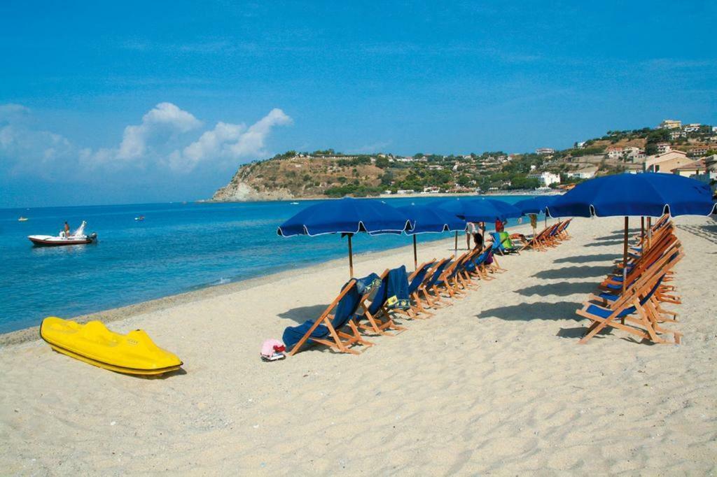 Villa Kampia Capo Vaticano Esterno foto